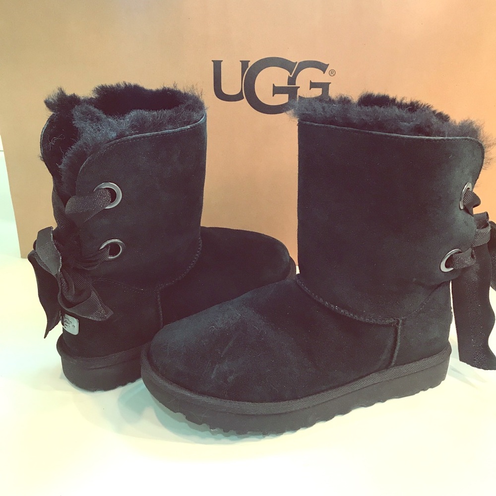 NEW UGG Black Suede Boots Bailey Ribbon Sz 8